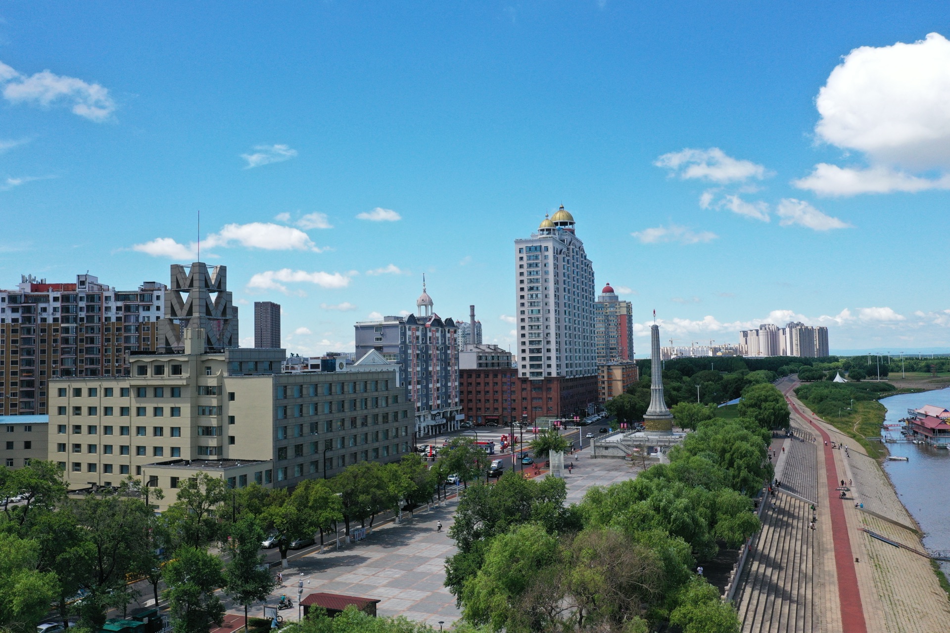 松花江畔佳木斯城市航拍