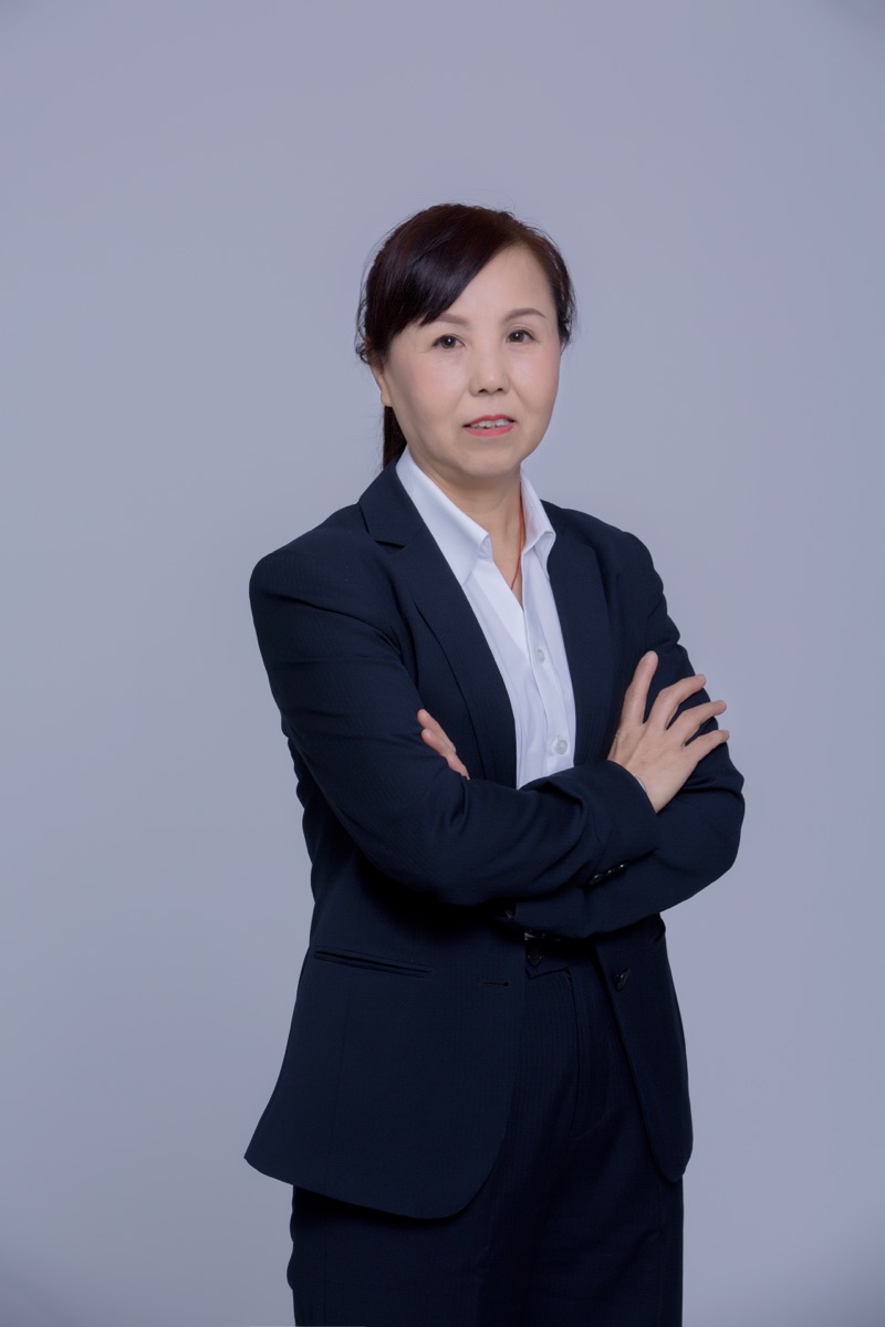 刘越佳律师照片